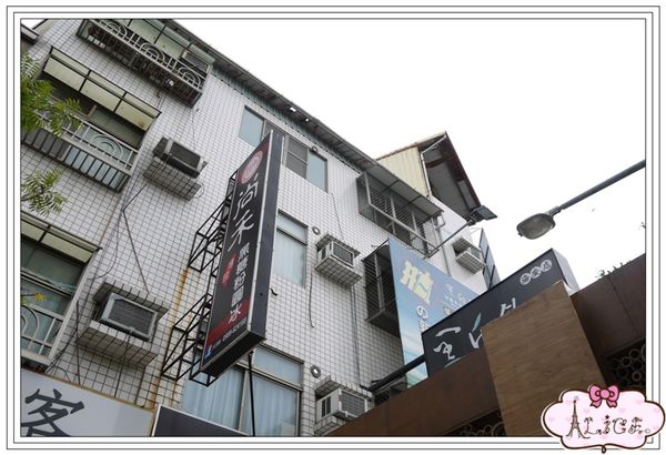 Photo 0