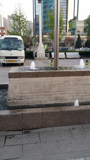 Silk Street Fountain
