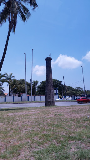 Obelisco Do Galeão 
