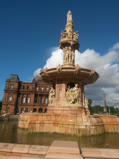 Fountain, People's Palace