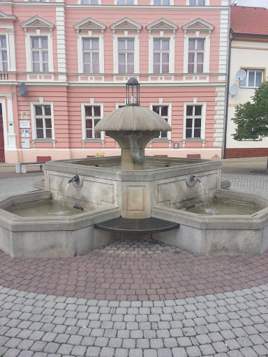 Stone Fontaine