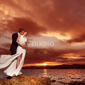 90hi by Ante Gašpar - Wedding Bride & Groom