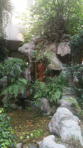 Kiang Wu Fountain
