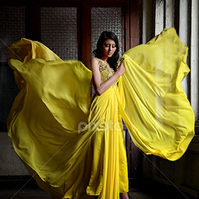 wanna fly? by Joni Alir - People Fashion