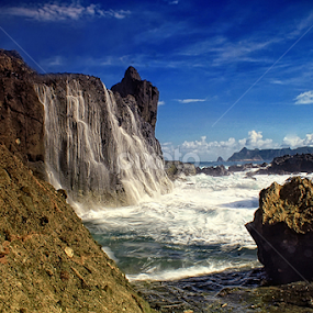 Nambung Beach Lombok by Nandy Photograf - Landscapes Waterscapes