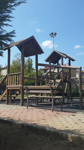 Hacı Kemal Destebaşı Çocuk Parkı