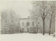 Gezicht op landhuis De Wildbaan, Driebergen, met sneeuw