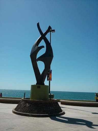 Sea Side Sculpture