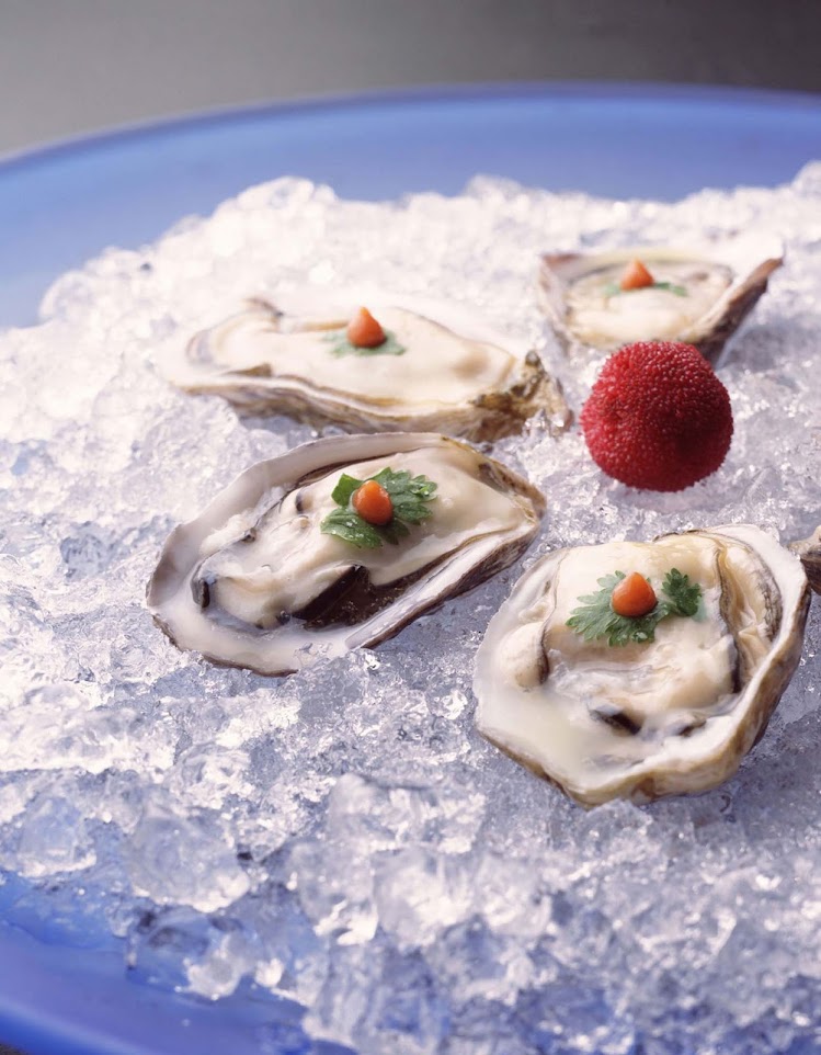 The Nobu Oyster Plate ushers in an evening of relaxation and fun aboard Crystal Serenity.