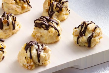 No-Bake Muddy Buddies® Snickerdoodle Drop Cookies