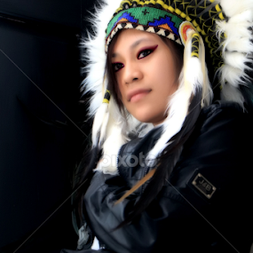 INDIAN GIRL by Uky Al-boneh - People Fashion