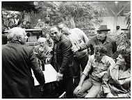 Den Uyl op campagne in Den Haag