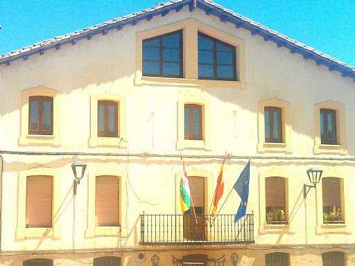 Ayuntamiento De Zarraton