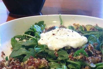 Pesto Quinoa Veggie Bowl