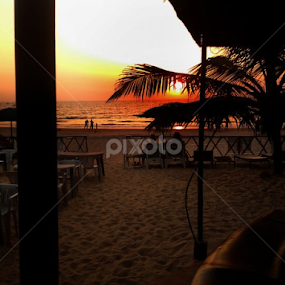 boomarang...colva ...goaaaa....the best sunset in goa so far by Gaurav Mehra - Landscapes Sunsets & Sunrises