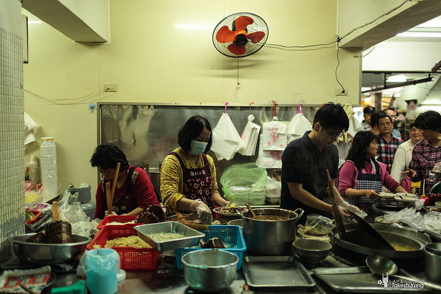 台南白河‧平價超夯「鴨肉麵」