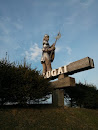 Daugis Statue