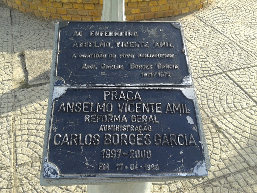 Praça Anselmo Vicente Amil