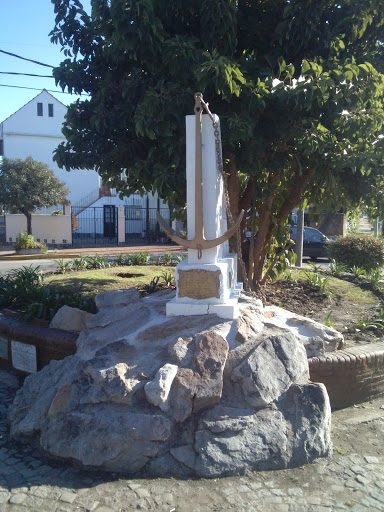 Monumento Malvinas -  ARA Belgrano
