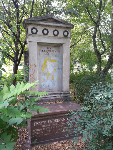 Ernst Ferdinand Ayrer Memorial