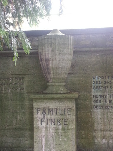 Gedenkstein Fam. Finke