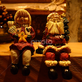 Christmas couple by Denis Brion - Artistic Objects Other Objects