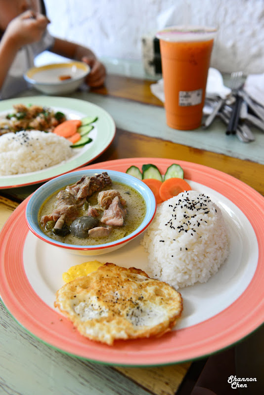 台中南區[THAI泰好喝泰式茶(忠孝店)]泰式料理、泰式小吃、泰式茶、中餐、下午茶、甜點、手搖飲品