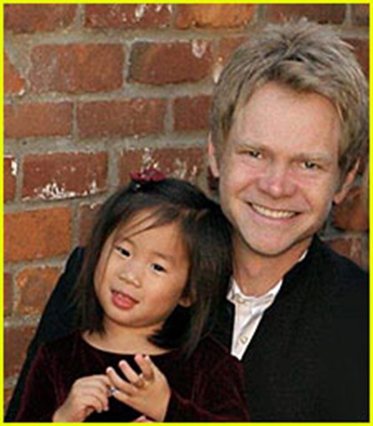 Stephen Curtis Chapman and daughter Daughter Maria Sue Chapman picture