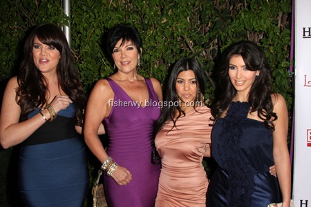 Khloe Kardashian, Kris Jenner, Kourtney Kardashian, Kim Kardashian,  Keeping Up with the Kardashians Season 2 