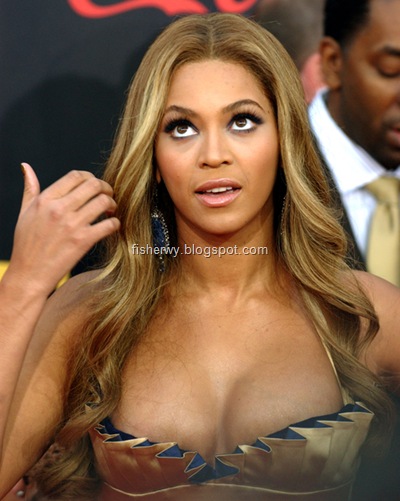 Picture of top ten of Hollywood best breasts Beyonce Knowles