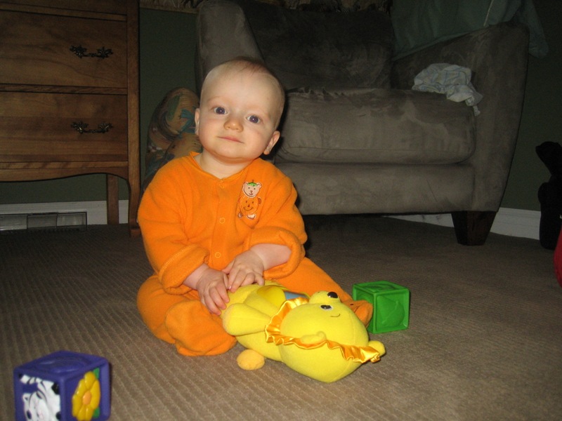 [20080623-deavan.sitting-059[7].jpg]