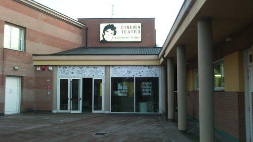 Cinema Teatro Massimo Troisi