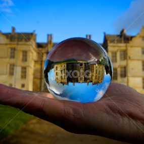 Montacute House 2  by Shaun White - Artistic Objects Glass