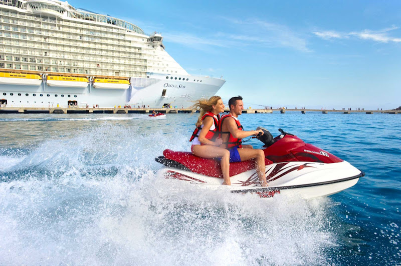 Hop on one of Oasis of the Seas' jetskis and get an adrenaline rush of sights and sounds while zipping along the shoreline.