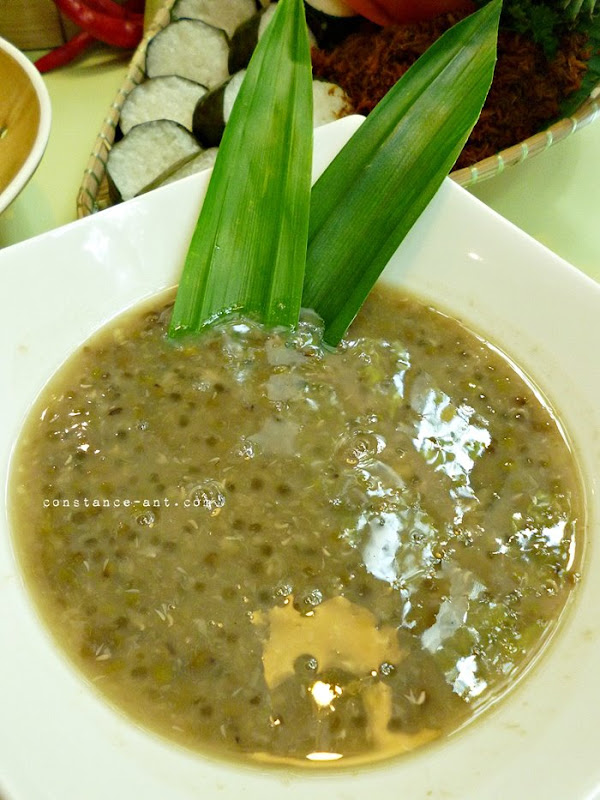 Bubur Kacang Hijau Dengan Durian Swez Brasserie Malaysia Food Restaurant Reviews