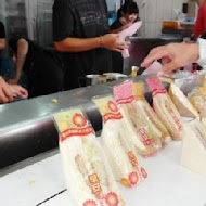 吐司吐司早餐專賣店