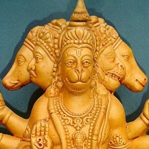 Pray in Hanuman Temple 1.4