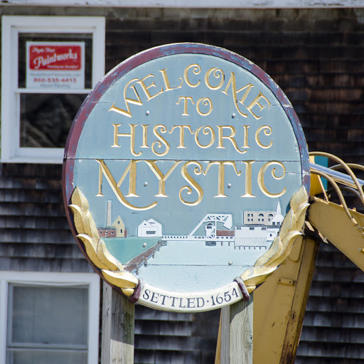 Welcome to Historic Mystic