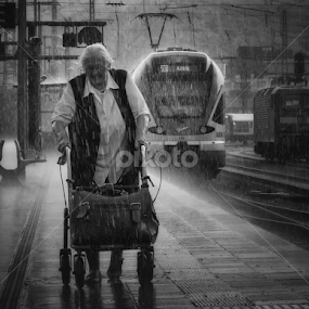 Hard Rain by Dietmar Pohlmann - People Street & Candids