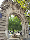 Porte du Parc Georges Brassens