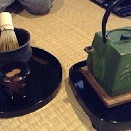 衛屋茶事Sputnik Lab