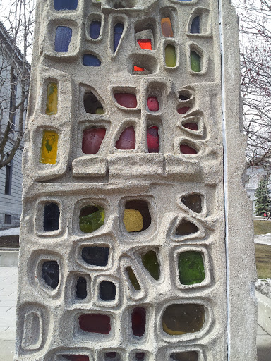 Glass and Concrete Thingy