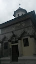 Biserica Din Cimitir