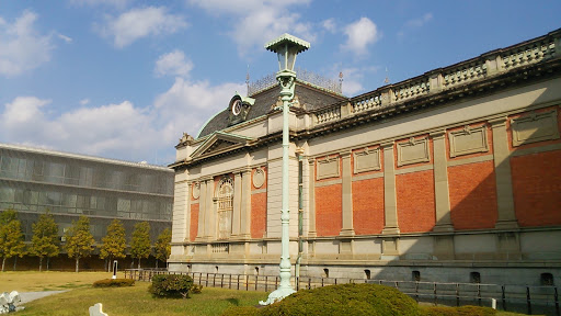 京都国立博物館 中庭