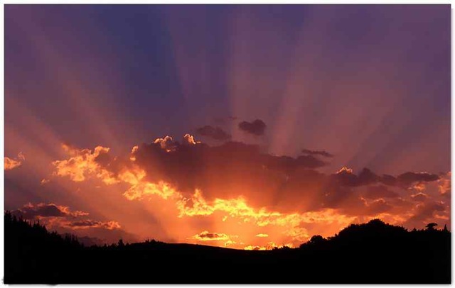 [AMANECER-OJO[5].jpg]