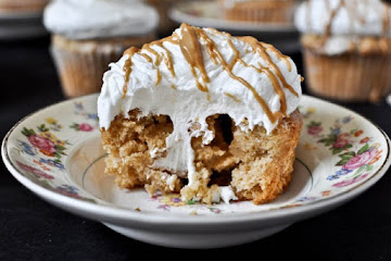 Fluffernutter Cupcakes.