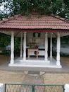 Malwathu Hiripitiya Junction Budda Statue 