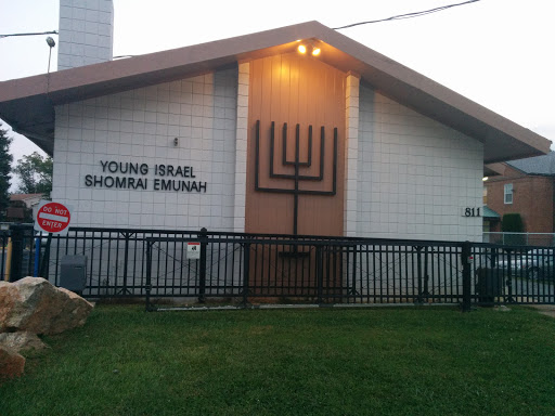 Young Israel Shomrai Emunah