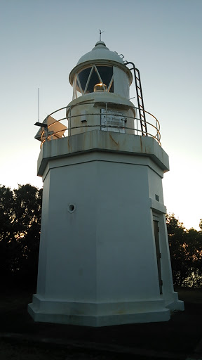 叶崎（KANAEZAKI）灯台