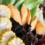 小綿羊藥膳鴛鴦養生鍋